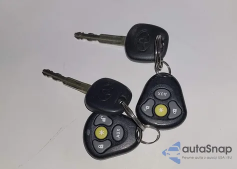 2005 Toyota Camry Xle from USA, damaged, VIN 4T1BE32KX5U502729